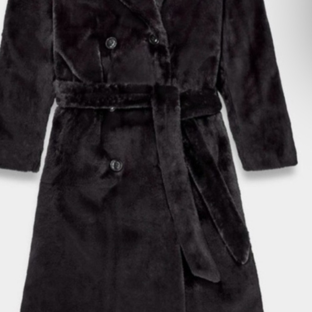 UGG Midnight Black Plush Robe - Picture 3 of 8
